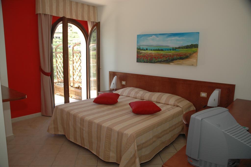 Agriturismo L'Arca Di Anna Brambilla Belvedere Marittimo Zimmer foto