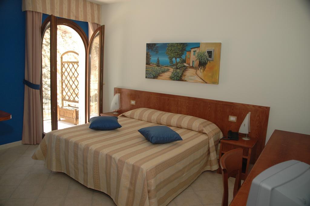 Agriturismo L'Arca Di Anna Brambilla Belvedere Marittimo Zimmer foto